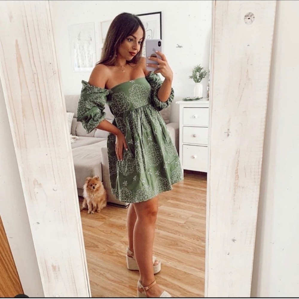 ZARA NWT Green Floral Embroidered Cutout Bardot Dress Puff Sleeves - Picture 11 of 12